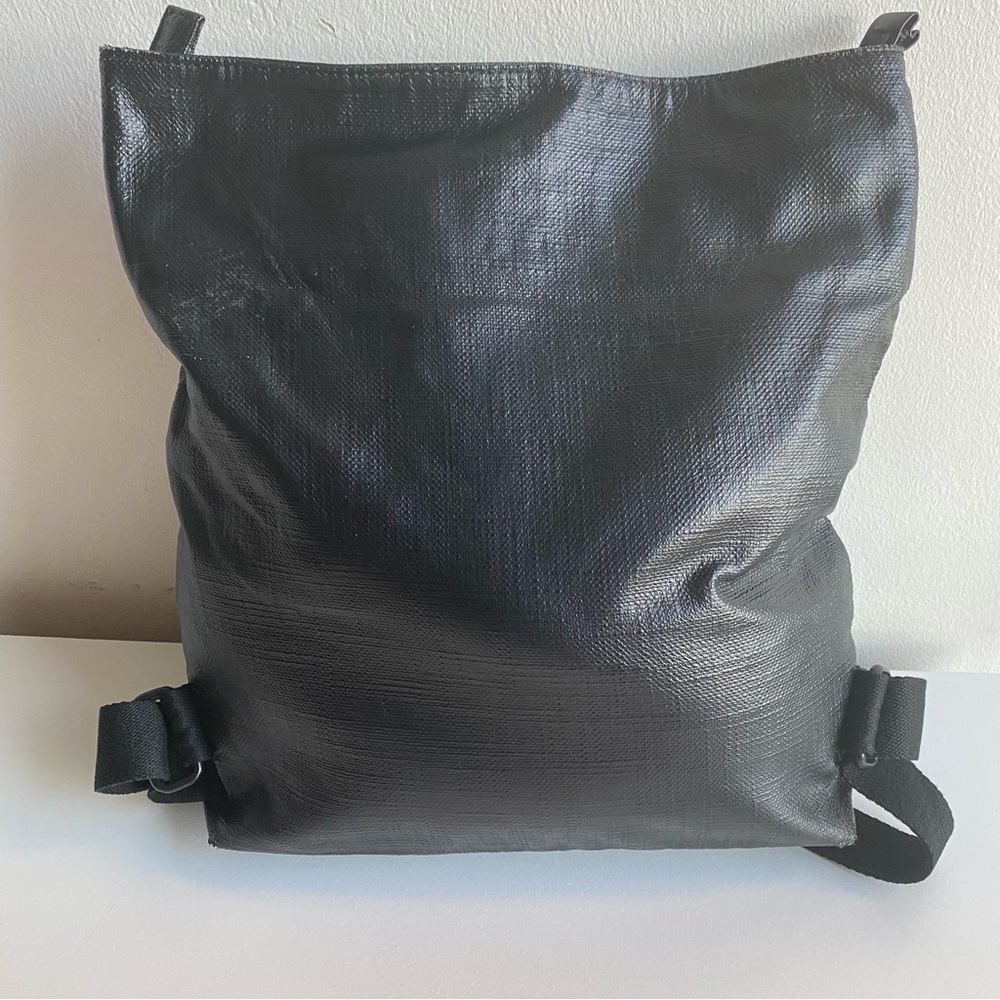 SLANG - BARCELONA - (EUROPEAN BRAND) - BLACK BACKPACK